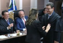 Ex-deputado federal Odair Cunha toma posse no TCU