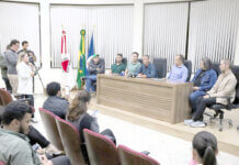 CAC da Câmara passa a emitir carteirinhas de identificação de fibromialgia e autismo